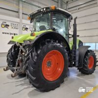 Claas Axion 810