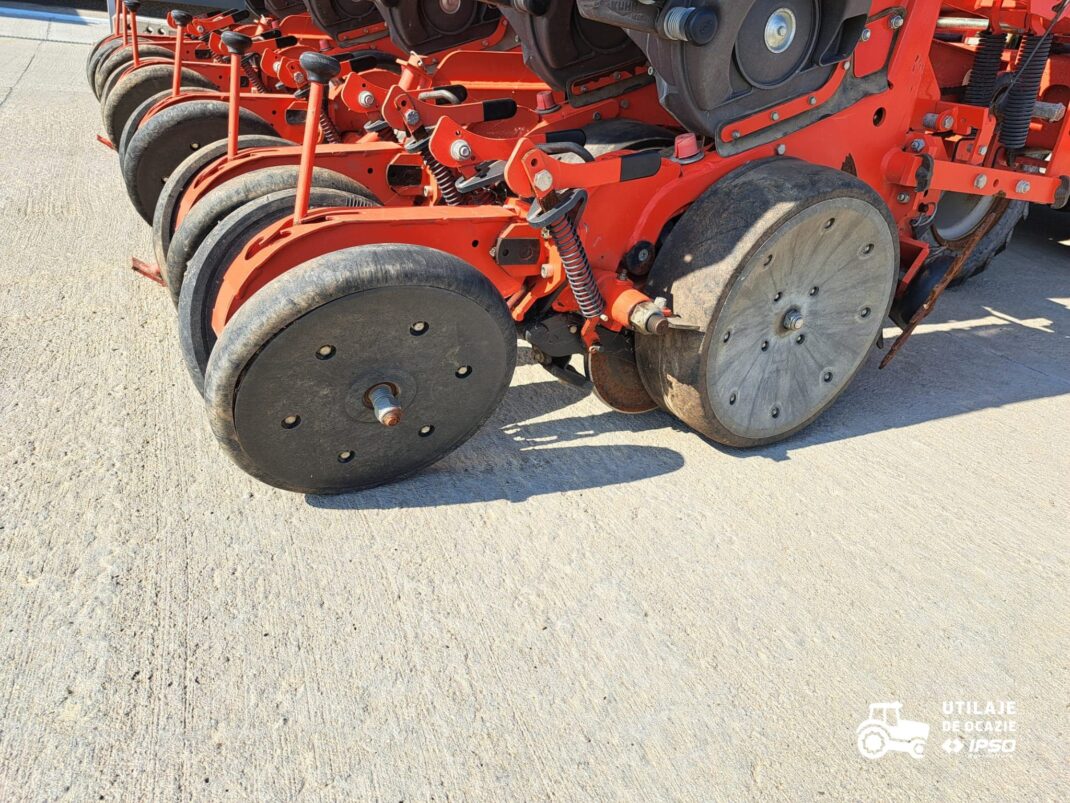 Semanatoare prasitoare Kuhn Maxima 2 RXL
