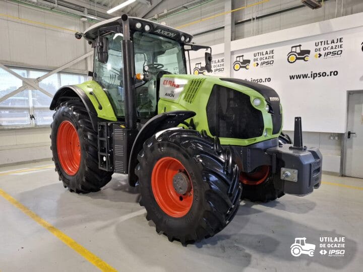Claas Axion 810