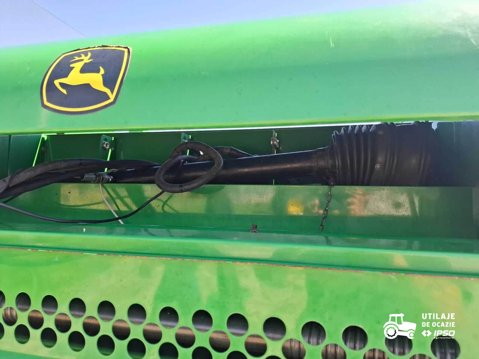 Presa de balotat John Deere model F440E