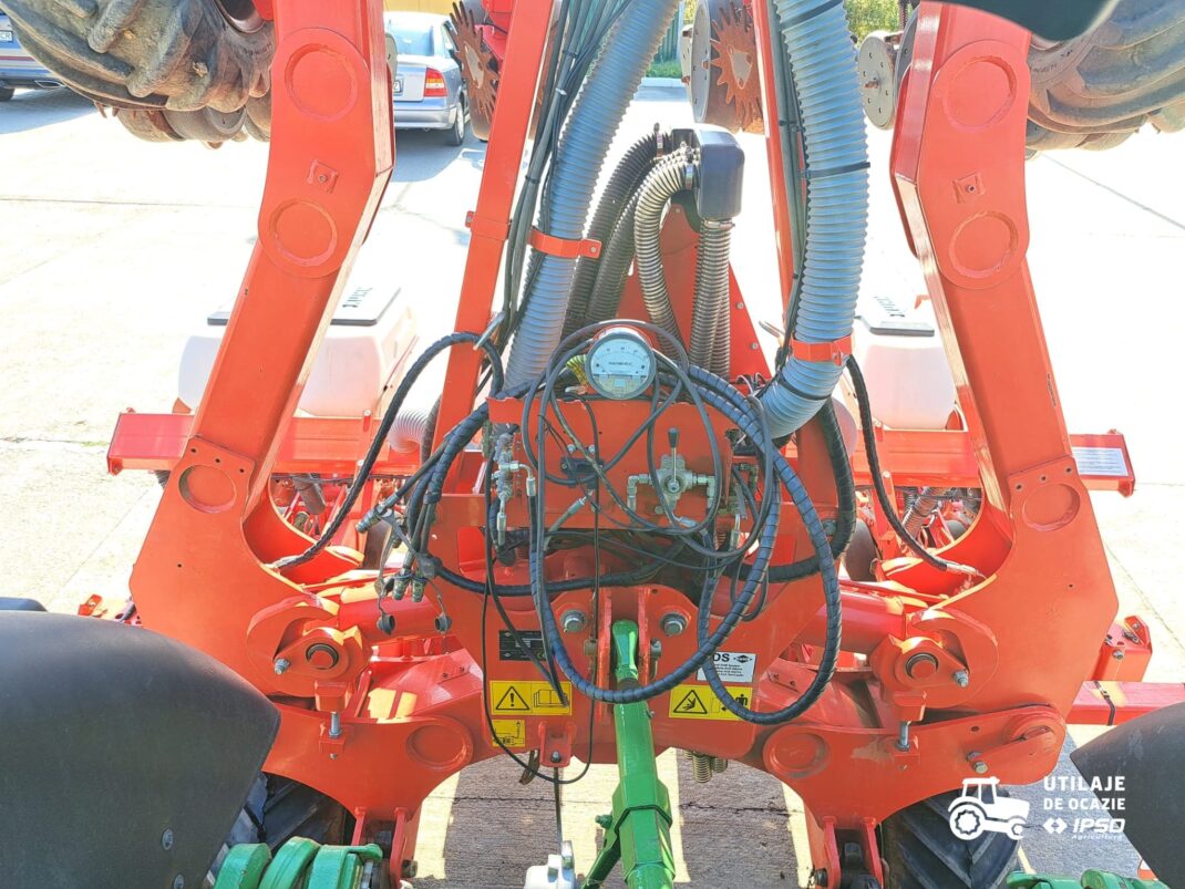 Semanatoare prasitoare Kuhn Maxima 2 RXL