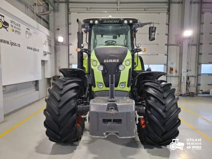 Claas Axion 810