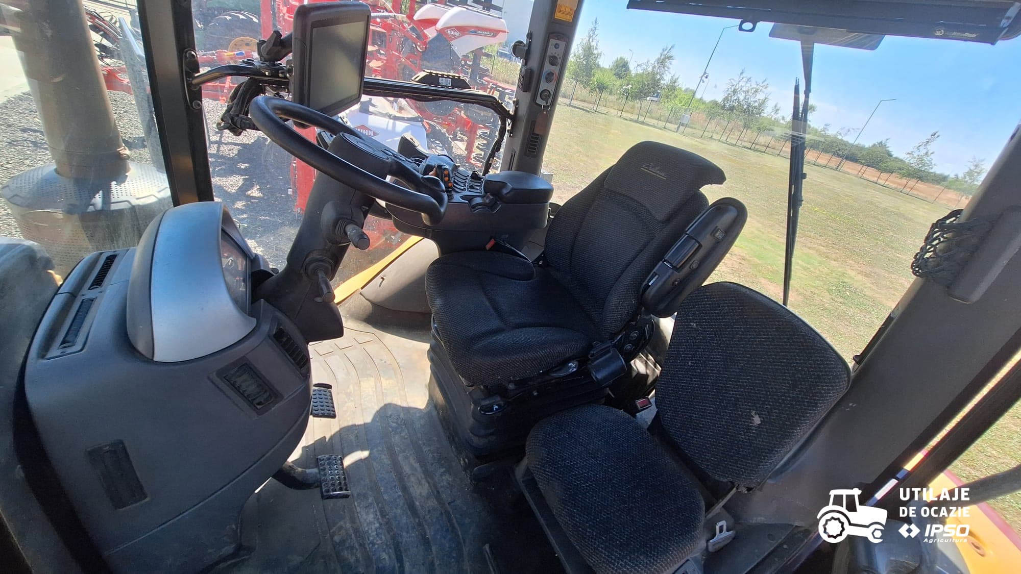 Challenger MT 765E