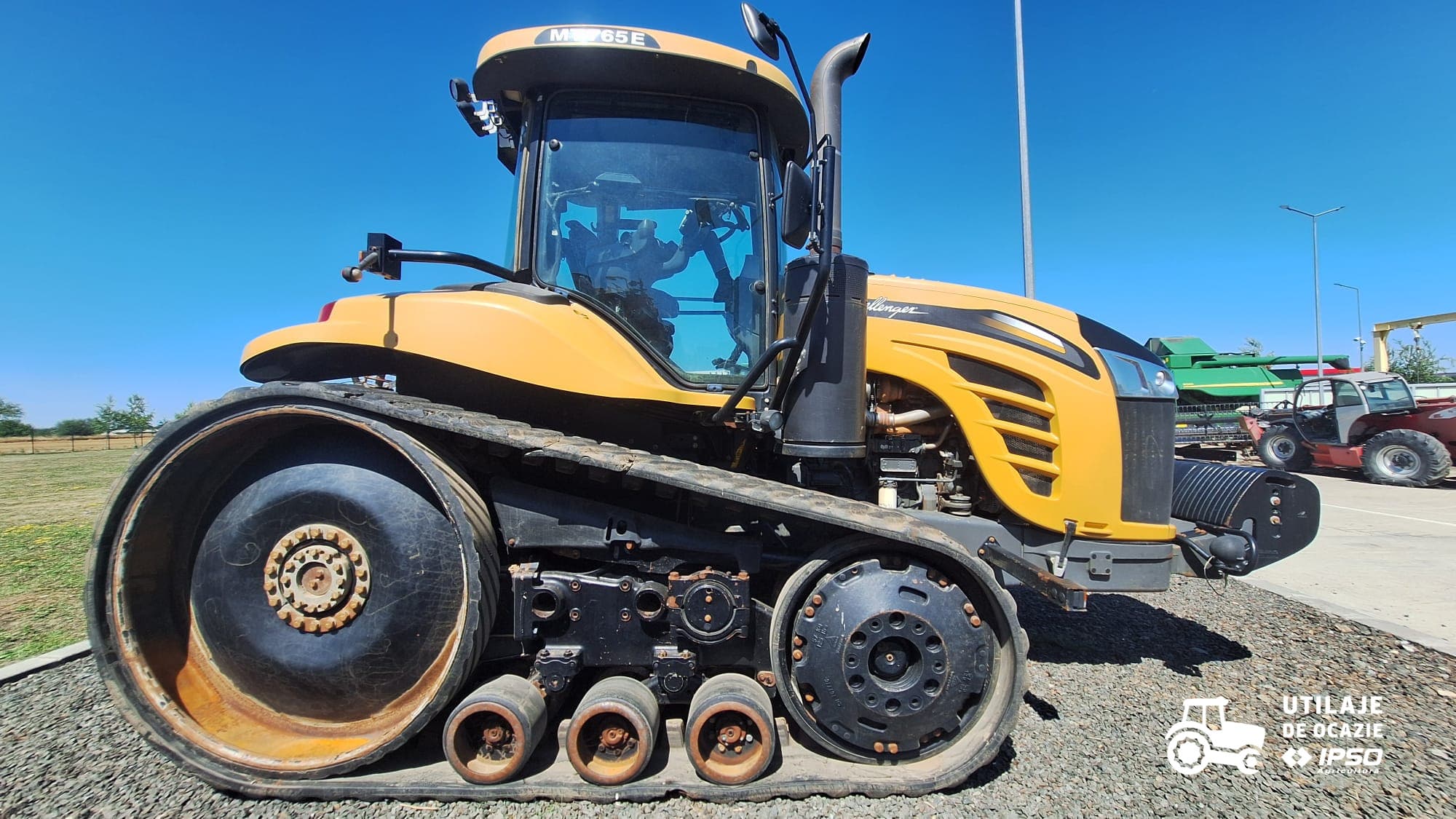 Challenger MT 765E