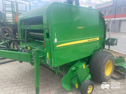 Presa de balotat John Deere model F440E