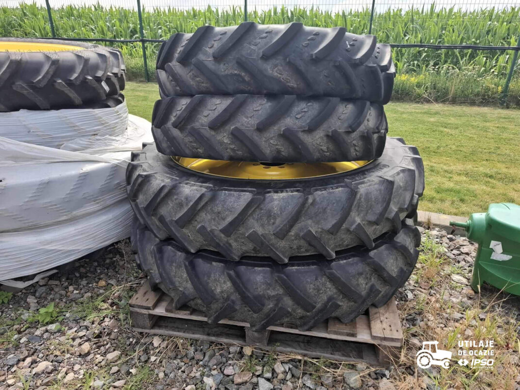Tractor John Deere 6100M + roti inguste