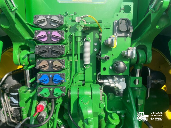 John Deere 8370R