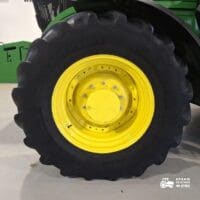John Deere 6195M