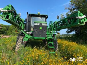 Sprayer John Deere R4038