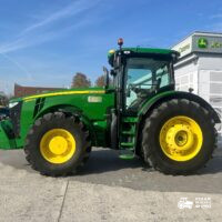 John Deere 8370R