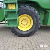 John Deere W540 + Header paioase