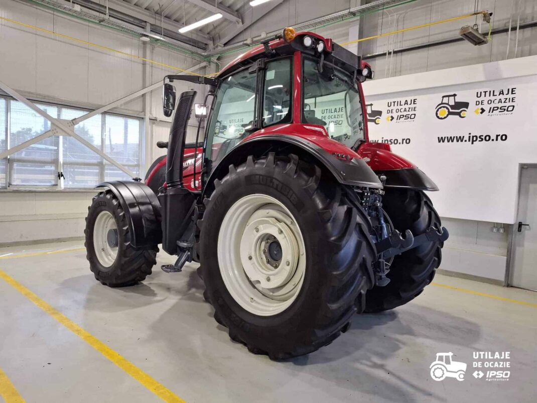 Valtra T194H