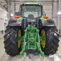 John Deere 6195M