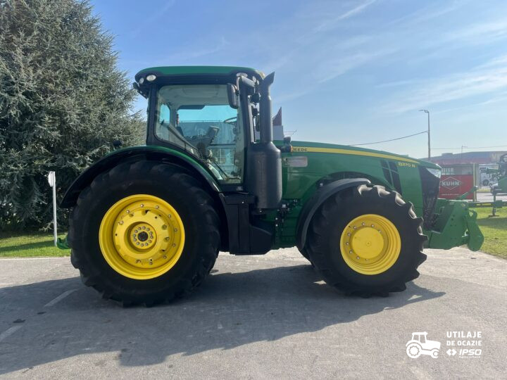 John Deere 8370R