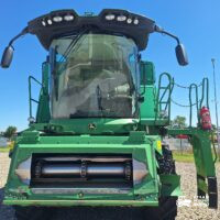 John Deere W550