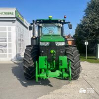 John Deere 8370R