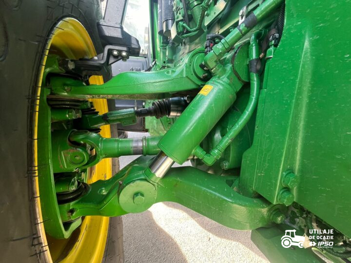 John Deere 8370R