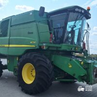 John Deere W550 + Header paioase
