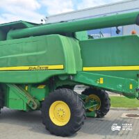 John Deere W550 + Header paioase