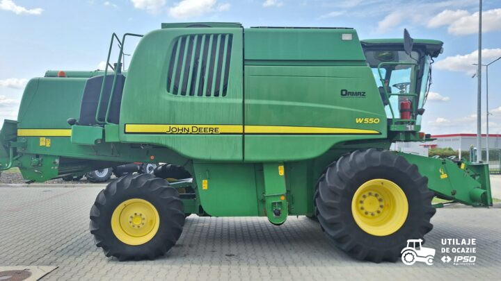 John Deere W550 + Header paioase