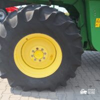 John Deere W550 + Header paioase