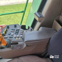 John Deere W550 + Header paioase