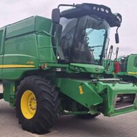 John Deere W540 + Header paioase