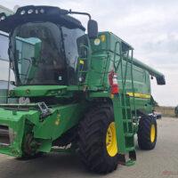 John Deere W540 + Header paioase