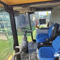 Combina New Holland model CR8070 + Header paioase
