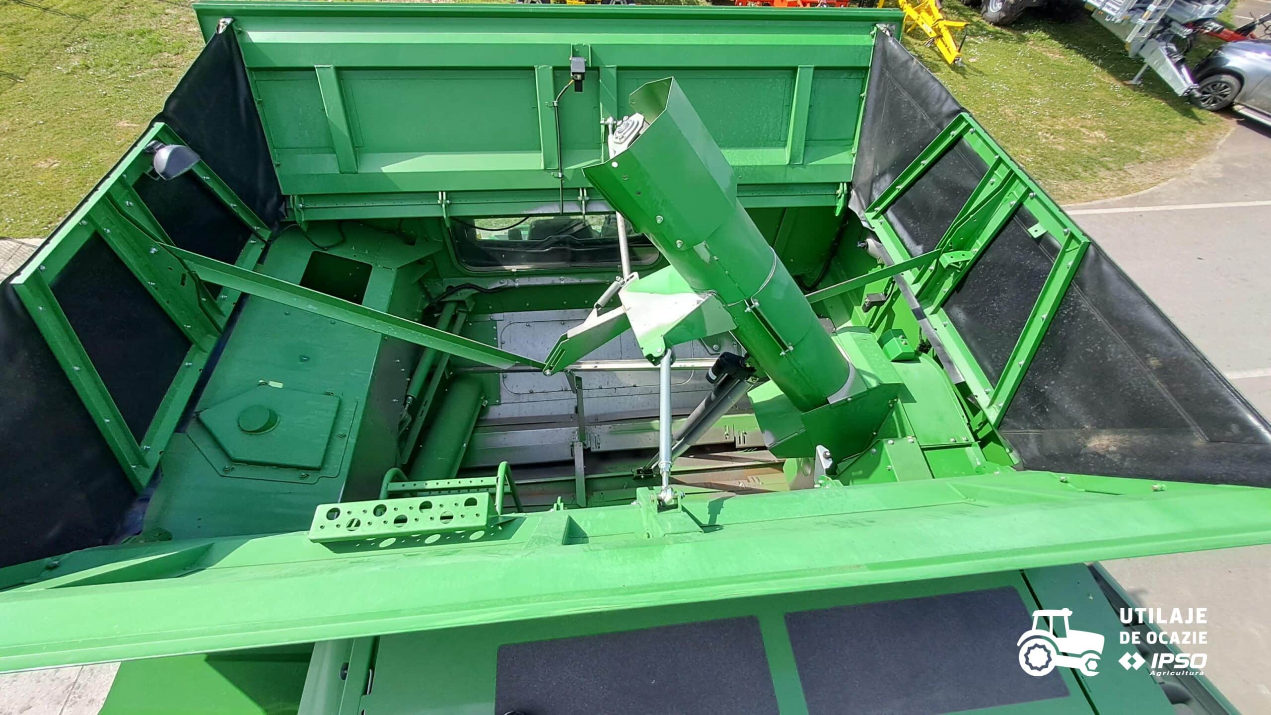 John Deere T660i + Header 622R