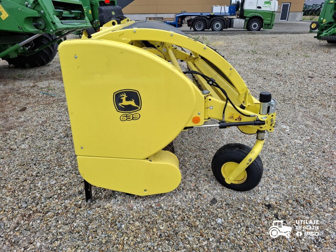 John Deere SPFH 8400 Pro Drive