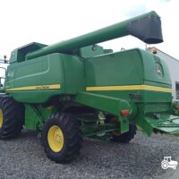 John Deere W660 + Header paioase