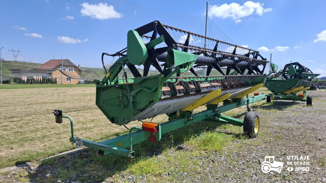 John Deere T660i + Header 622R