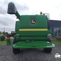John Deere W660 + Header paioase