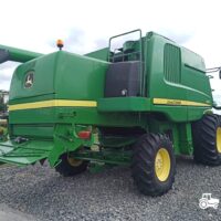 John Deere W660 + Header paioase