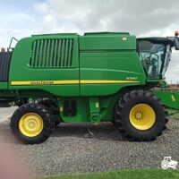 John Deere W540 + Header paioase