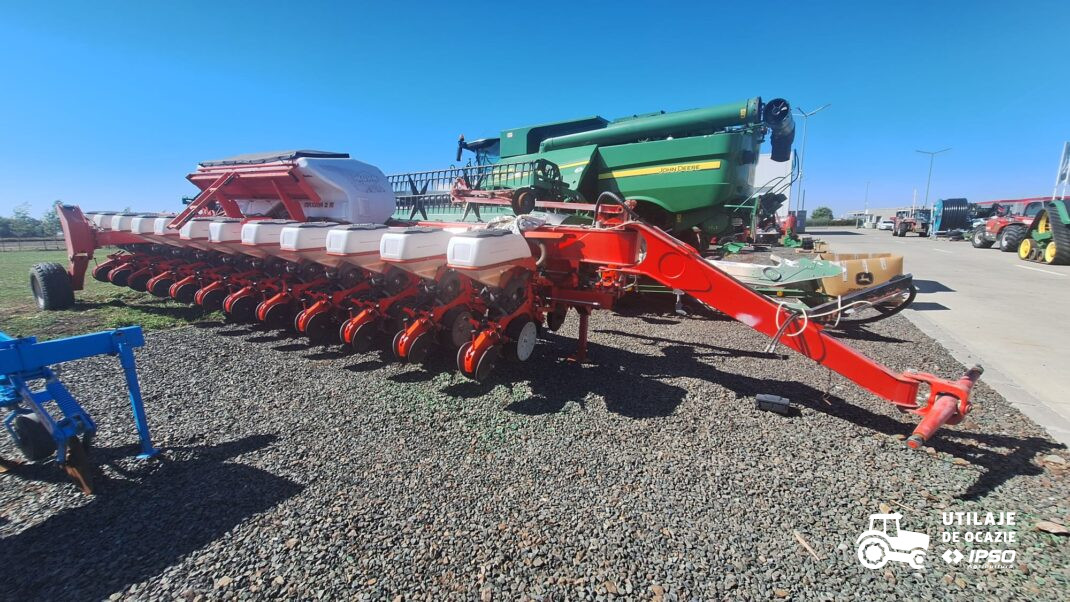 Semanatoare prasitoare Kuhn Model Maxima 2M 12 R