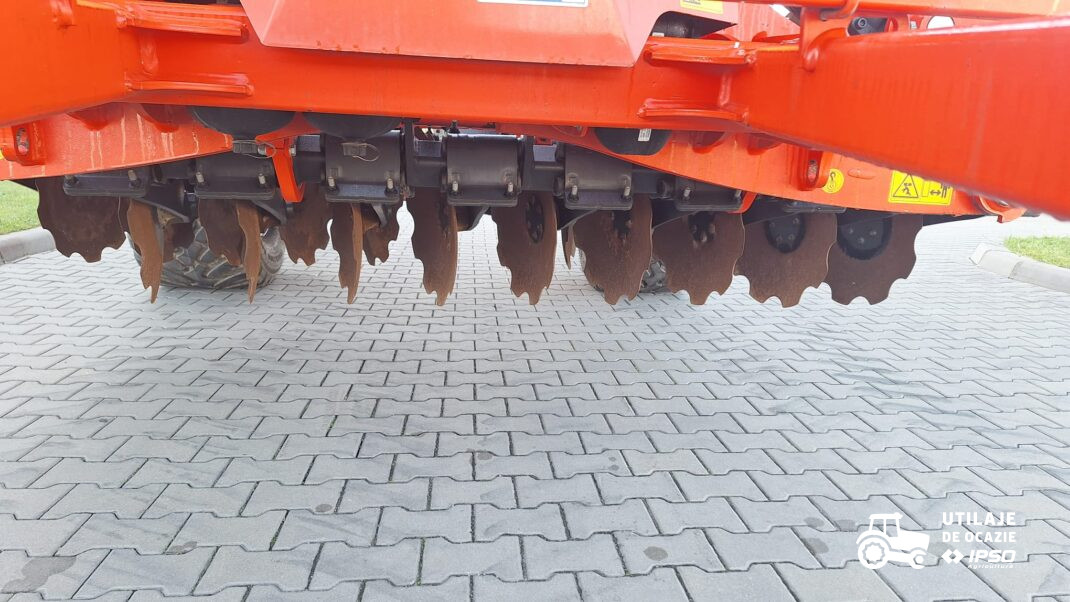 Grapa cu discuri KUHN Optimer L 9000