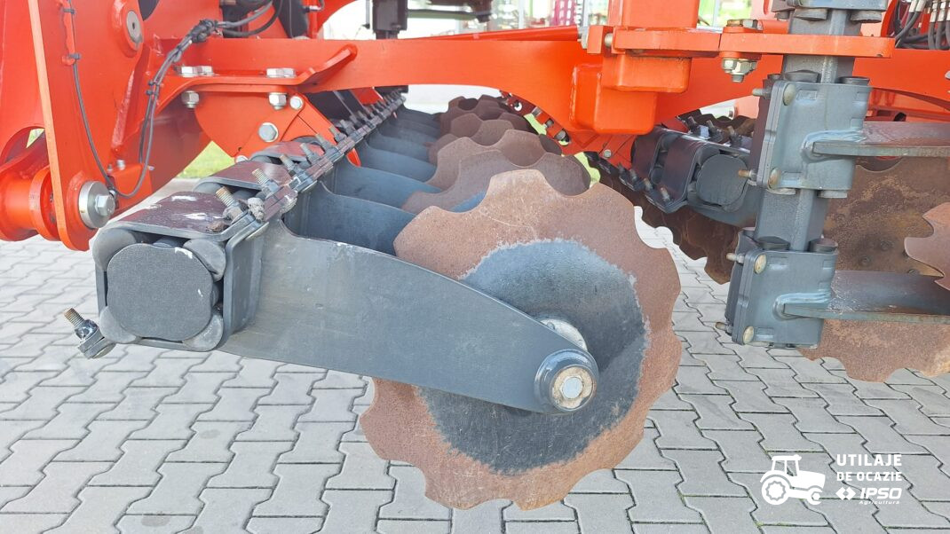 Grapa cu discuri KUHN Optimer L 9000