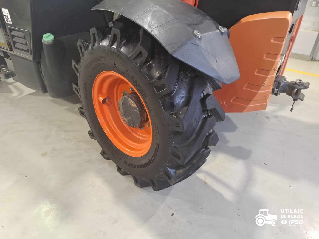 Incarcator telescopic Bobcat TL470