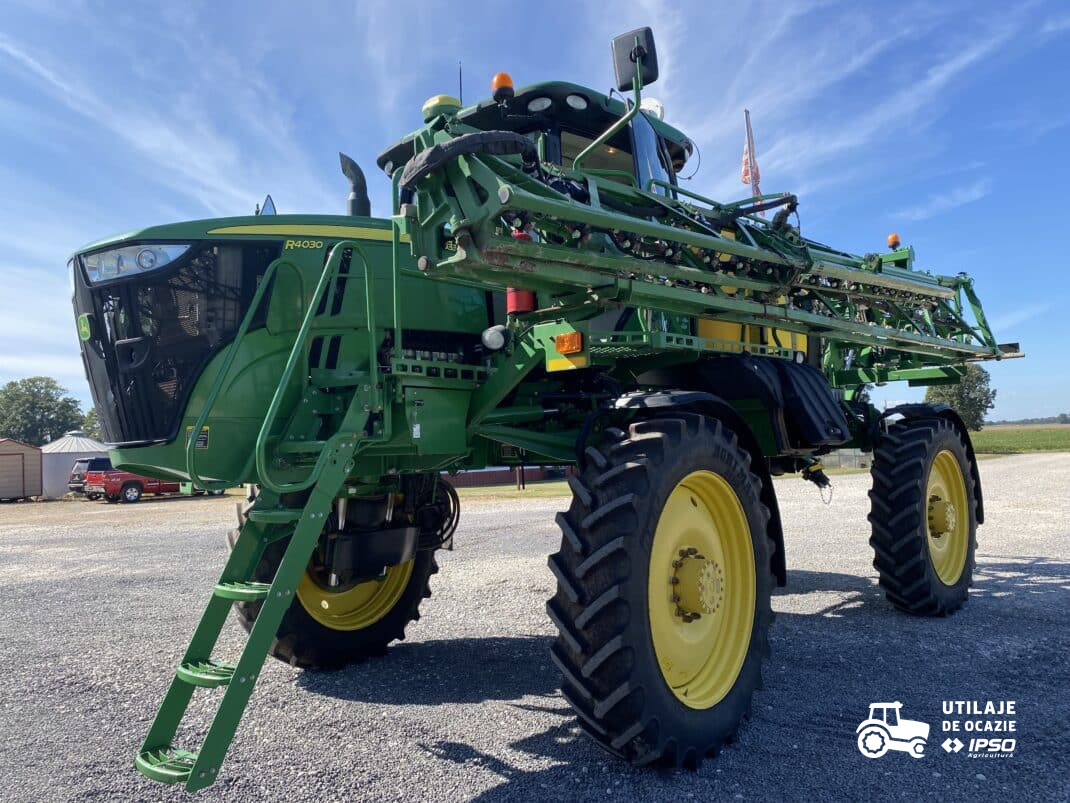 Sprayer John Deere R4030