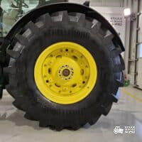 John Deere 8400R (anvelope Noi)