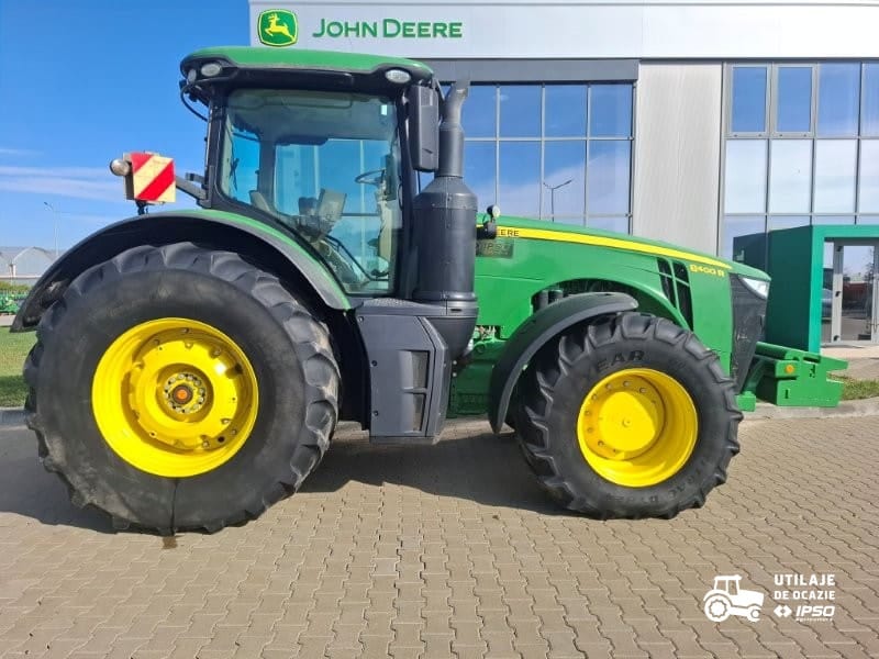 John Deere 8400R