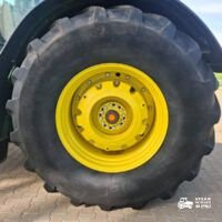 John Deere 8400R