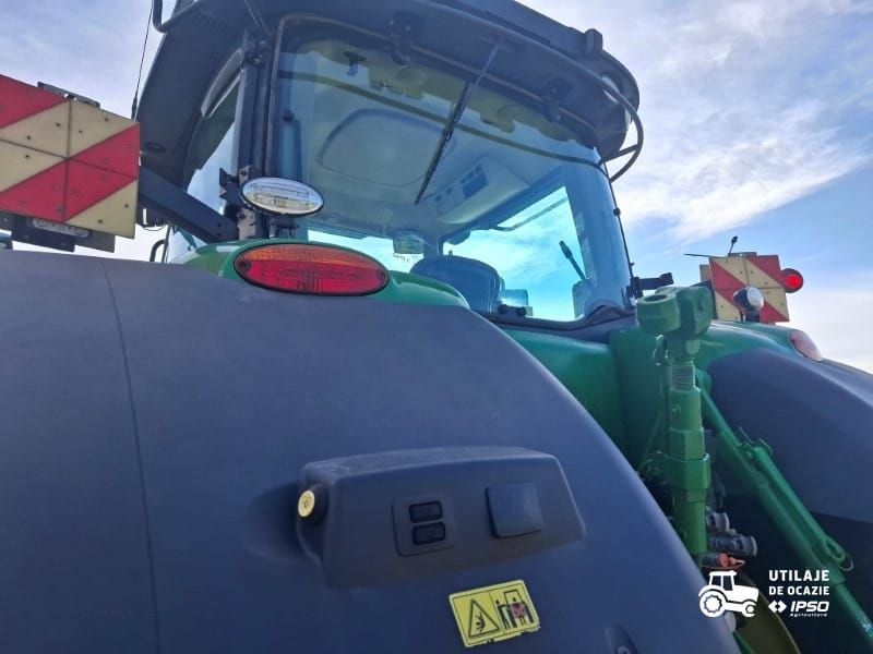 John Deere 8400R