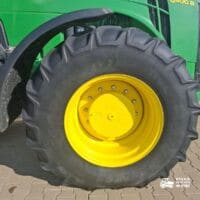 John Deere 8400R