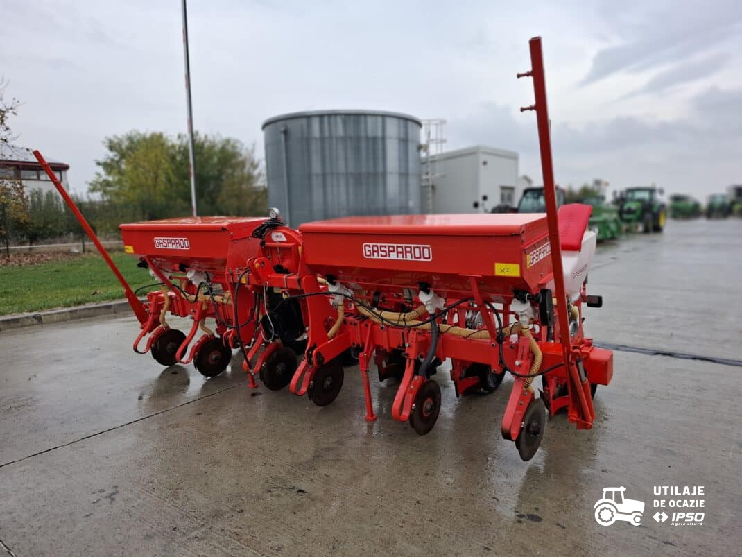 Semanatoare prasitoare Maschio Gaspardo model MTR6