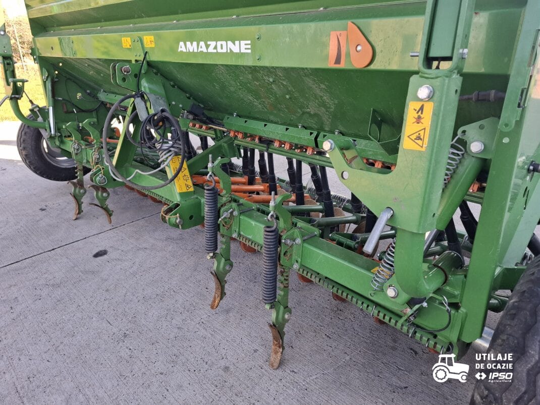 Semanatoare paioase Amazone model D9 4000 Super