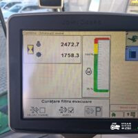 John Deere T660i + Header 625R