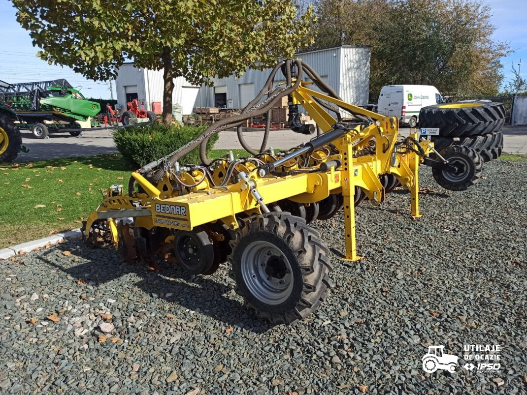 Cultivator Bednar Strip Master EN6000